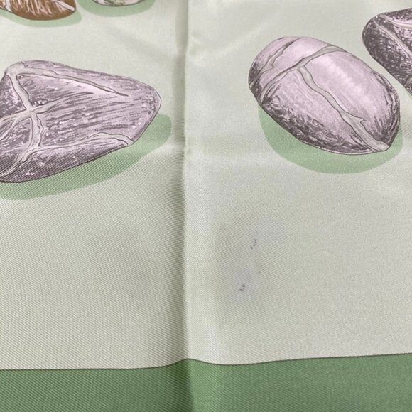 Auth HERMES Carre 90 - Light Green Green Multi Scarf - Picture 7 of 7